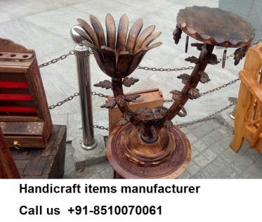 wooden wood handicraft items design picture manufacturers exporters 2